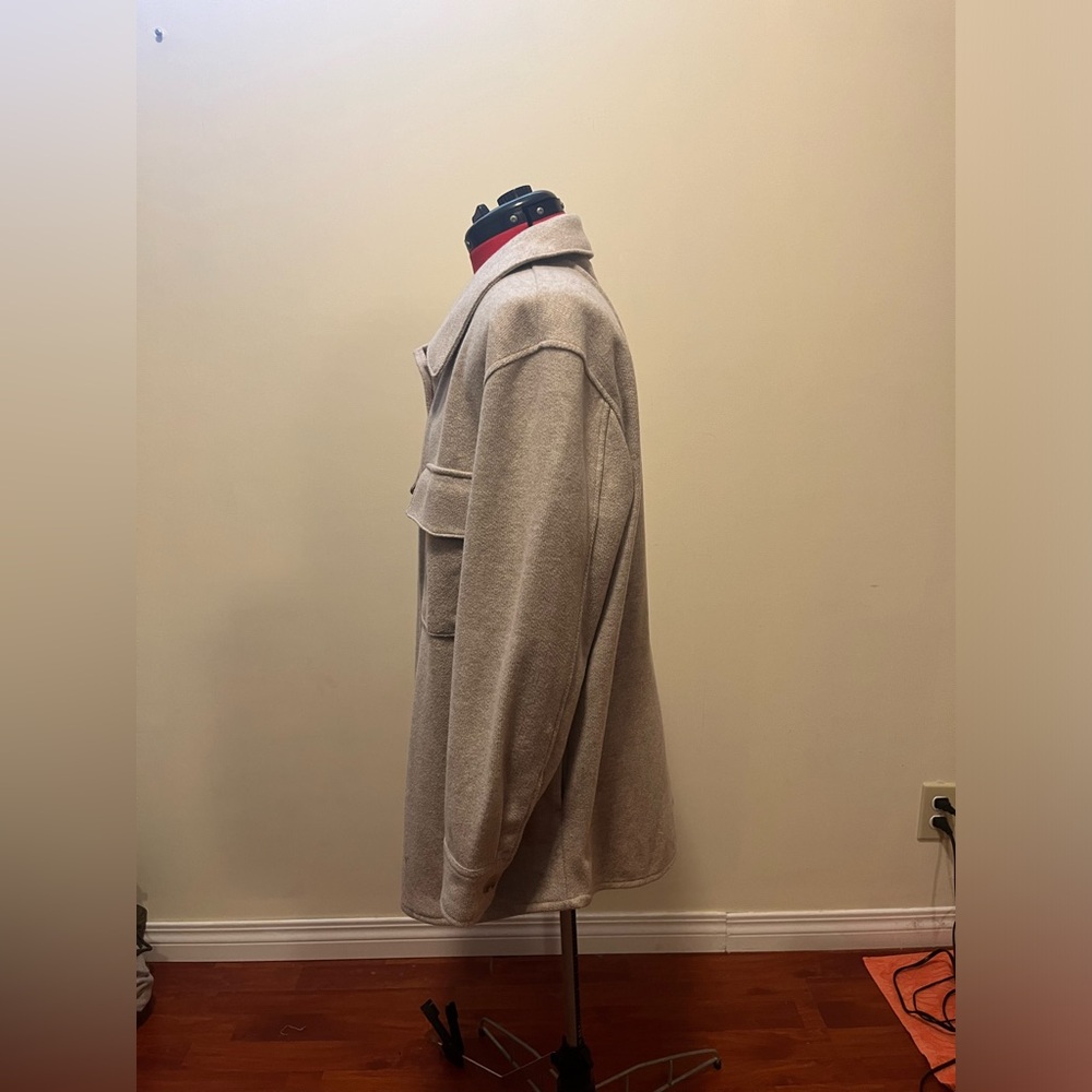 Dynamite Sweater/Jacket - Picture 4 of 5